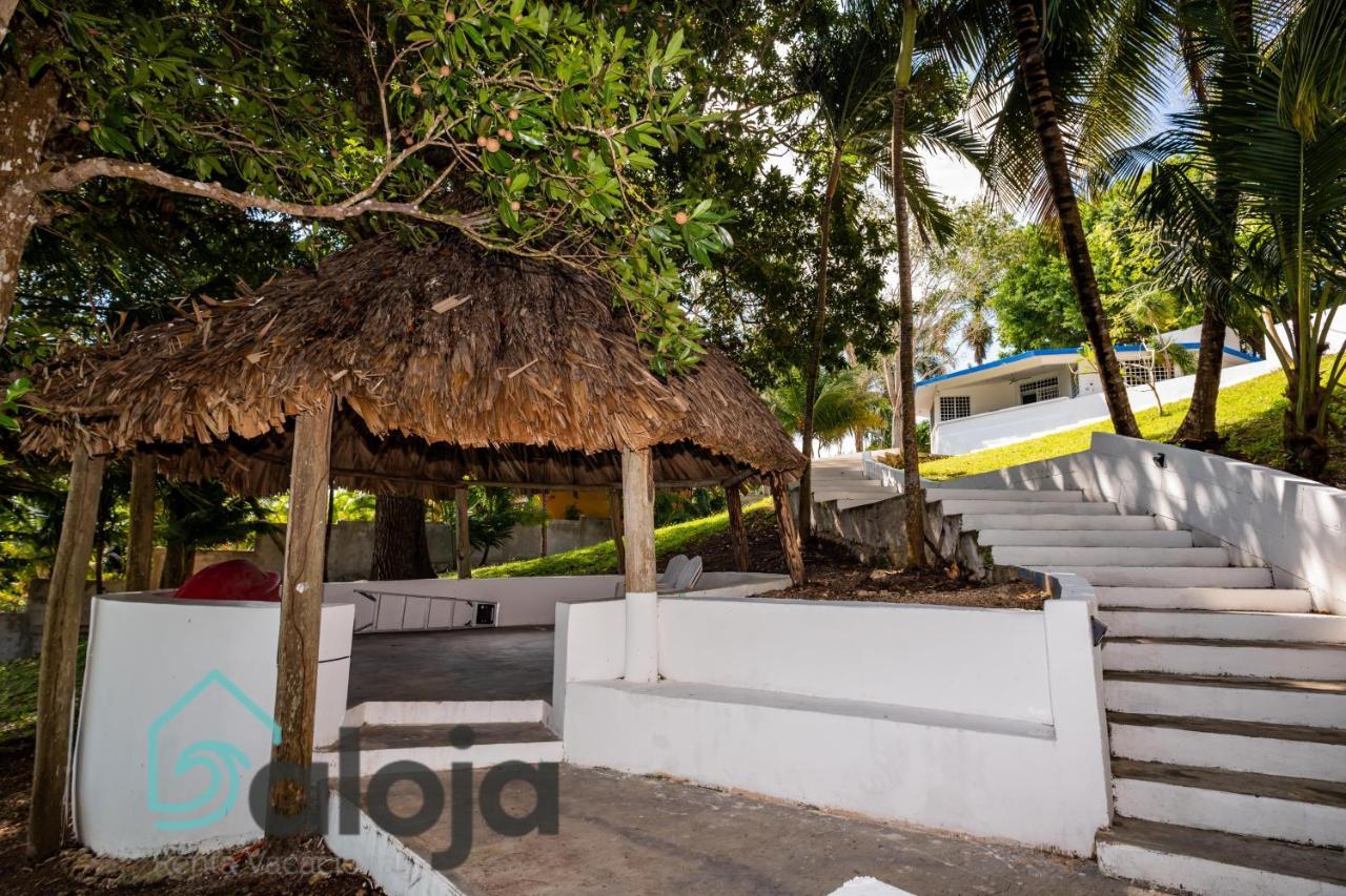 Villa Xtohil With Private Access To The Magic 7 Colors Lagoon Bacalar Εξωτερικό φωτογραφία