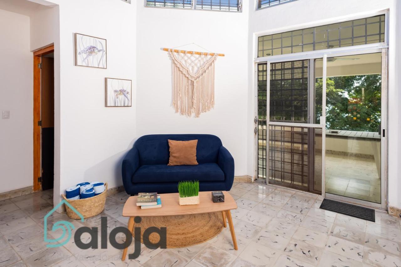 Villa Xtohil With Private Access To The Magic 7 Colors Lagoon Bacalar Εξωτερικό φωτογραφία